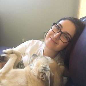 Meet your Posher, Lorena